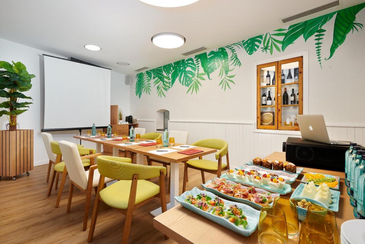 Hotel Colonial Colonia de Sant Jordi Екстериор снимка