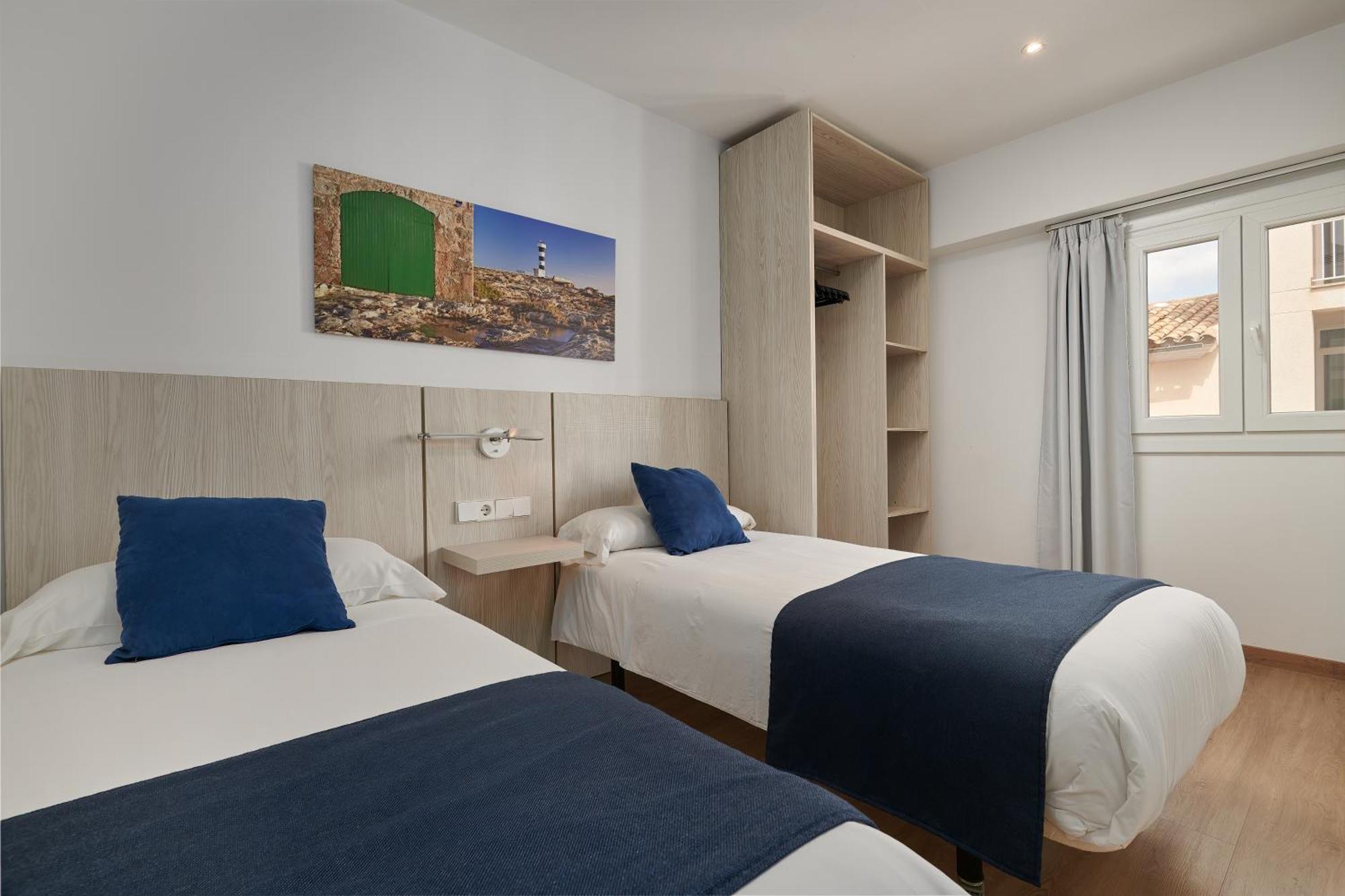 Hotel Colonial Colonia de Sant Jordi Екстериор снимка